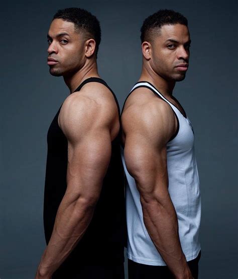 The Hodgetwins - Age | Height | Weight | Images | Bio