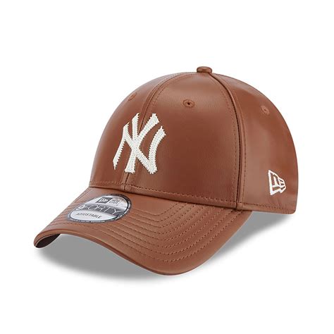 MLB Leather New York Yankees 9FORTY Cap D02_109 | New Era Cap PT