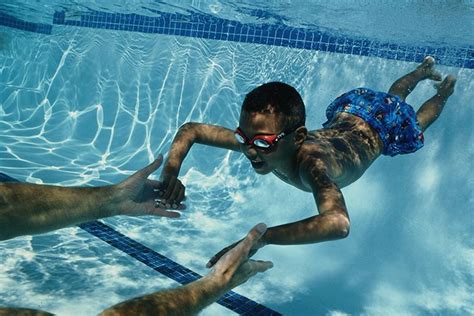 About black people learning to swim - Swimming Without Stress