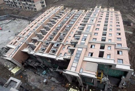 Building collapse in Shanghai | ArchDaily