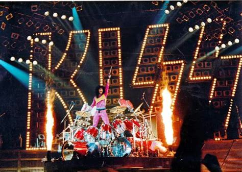 Eric Carr - KISS Asylum Tour | Eric carr, Hot band, Rock n roll