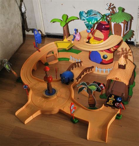 Disney Junior Jungle Junction Playset with 2 Characters by Flair ...