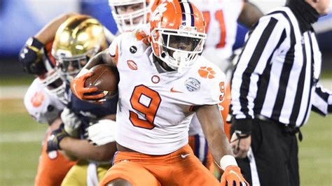 Travis Etienne, Breece Hall and Najee Harris Named 2020 Doak Walker Award Finalists | Clemson ...