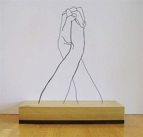 Sculptures made of wire | Line sculpture, Wire sculpture, Wire art