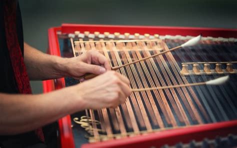 What's That Sound?: Cimbalom - KRUI Radio