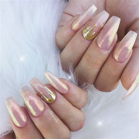 Pretty Fairy Dust nails with gold chrome drips by @jaklinenails_ Shop for featured Aurora Fairy ...