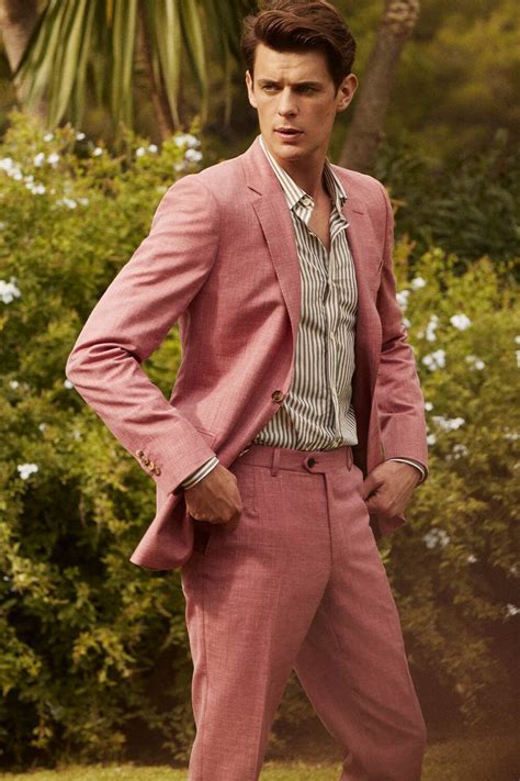 The Best Men's Suit Styles & Trends For 2022 (2022)