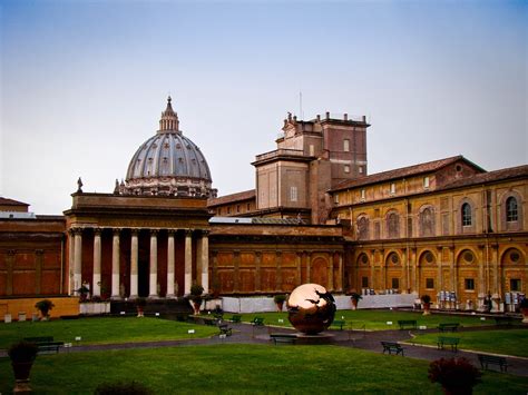 VATICAN PINACOTECA VIRTUAL TOUR - Vatican Museums Tour