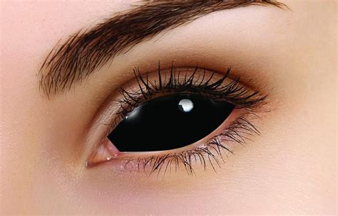 ColourVUE Sabretooth Black Full Eye Sclera Lens