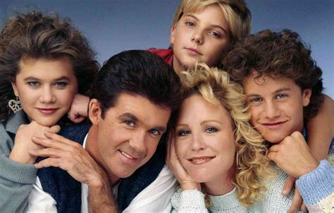 21 Enduring 80s Sitcoms That Stand the Test of Time