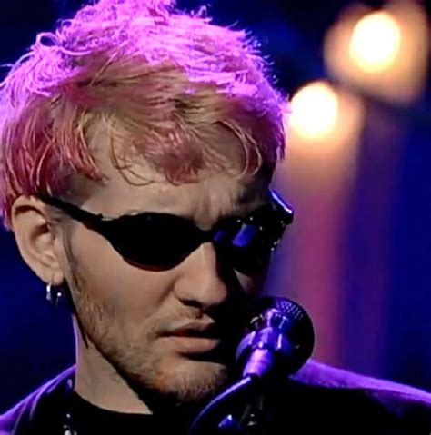 Layne Staley-Unplugged | Layne staley, Alice in chains, Staley