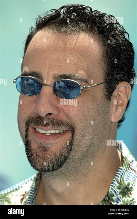 BRAD GARRETT FINDING NEMO WORLD PREMIERE HOLLYWOOD LOS ANGELES USA 18 ...