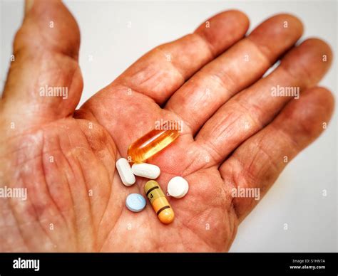Daily dosage hi-res stock photography and images - Alamy