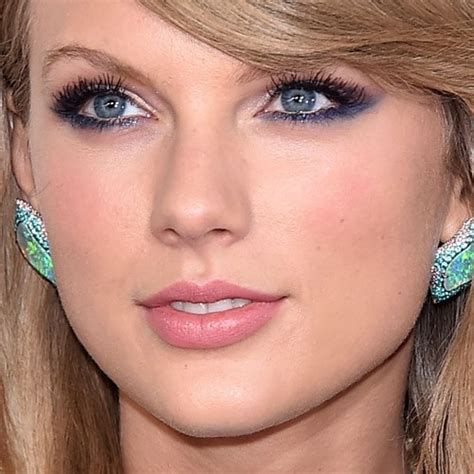 Taylor Swift Eye Makeup | Saubhaya Makeup