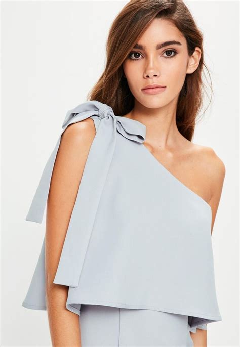 Missguided - Grey Crepe One Shoulder Bow Sleeve Midi Dress | Модные стили, Изысканные наряды, Наряды