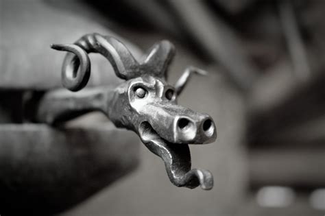 Forged dragon head | Forging metal, Blacksmith projects, Metal