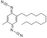 (2-Dodecyl-5-methyl-2,5-cyclohexadiene-1,4-diylidene) bis-cyanamide | 121720-46-5