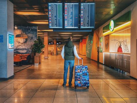 Flight Information to Display on an Airport Screen