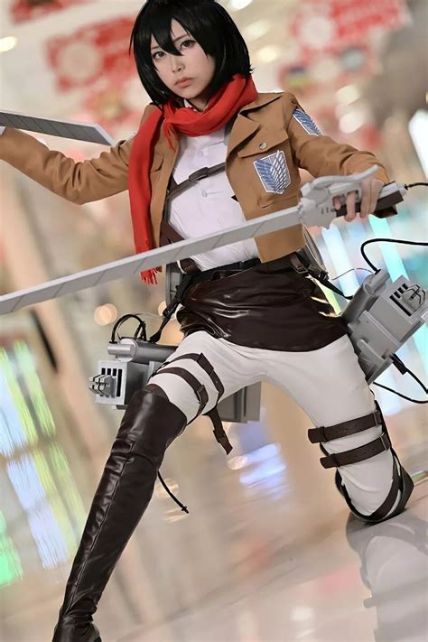 Shingeki No Kyojin Eren Titan Cosplay