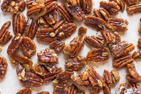 Easy Brown Sugar-Glazed Pecans Recipe