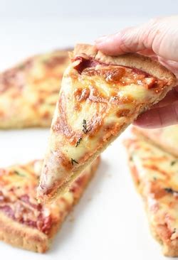 Pizza dough with almond flour and yogurt recipes - Main course