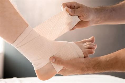 Preventing Foot Injuries in the Workplace | Podiatrist located in Fort ...