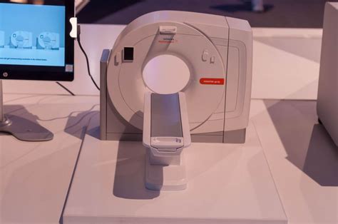 Siemens Somatom go.Up CT scanner. MRT - Creative Commons Bilder