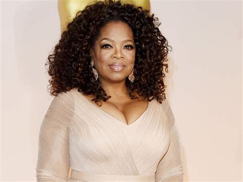 Oprah Winfrey Biography: How She Became the Queen of All Media - Blogg