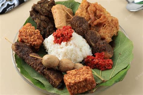 Resep Mudah Nasi Jamblang ala Cirebon - TIMES Indonesia