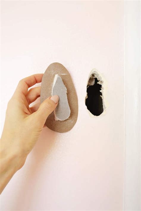 Easy Hack To Patch A Drywall Hole | Patching holes in walls, How to patch drywall, Repair ...