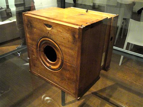 Nicéphore Niépce Camera, c. 1820-1830 | Photography, History of ...