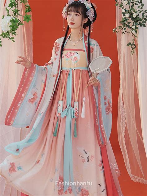 Fashion Hanfu Traditional Chinese Clothing Exquisite Embroidered Hanfu ...