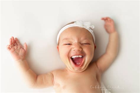 Photographer Adds Teeth To Photos Of Newborn Babies And They Are Hilarious And Disturbing All At ...