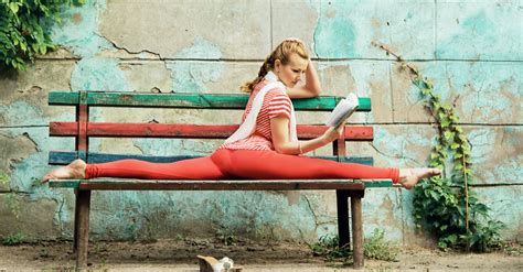 Unusual Reading Positions - Hands Up Who Reads Like This | Better Reading