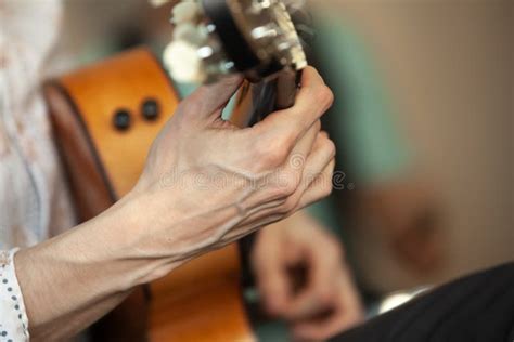 Hands of an Acoustic Guitar Player Stock Image - Image of fingers, blues: 149475293