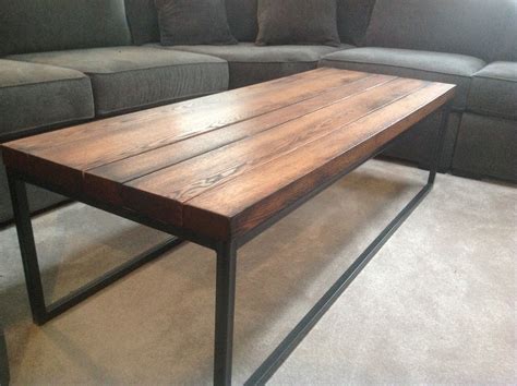 Welded Metal base industrial coffee table handmade by Wormtown Recycling | Muebles estilo ...
