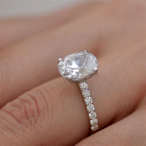 Single Diamond Oval Engagement Ring | solesolarpv.com