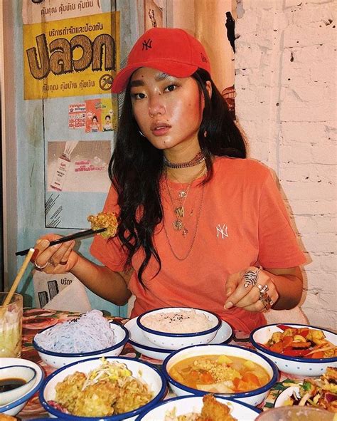 will never not be eating especially when it’s vegan thai food 🌿 | Instagram foto ideen, Essen ...