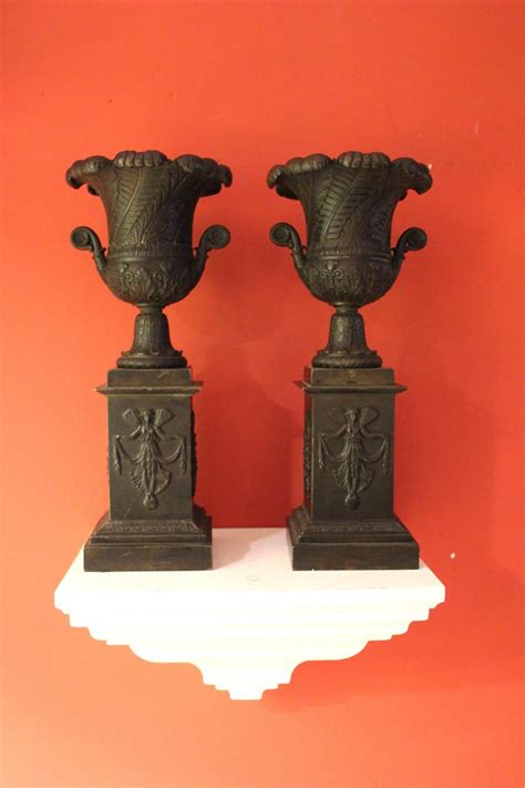 Cassolette Pair Of Bronze And Patina Chiseled. XIXth Century