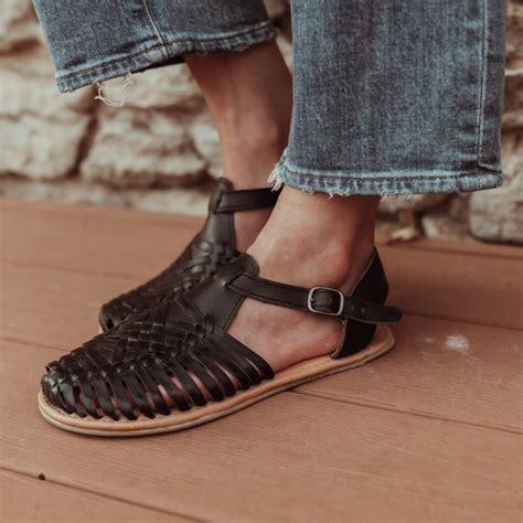 The Most Comfortable Huaraches That Don't Squish Your Toes - Now ...