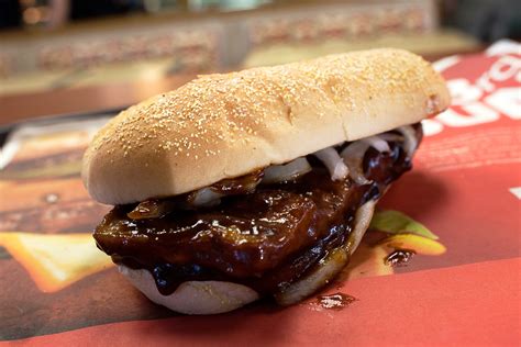 McDonald's is bringing back the McRib in 2023 — details