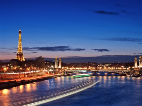 Fonds d'écran Paris, France, Seine, Tour Eiffel, nuit, lumières 2560x1600 HD image