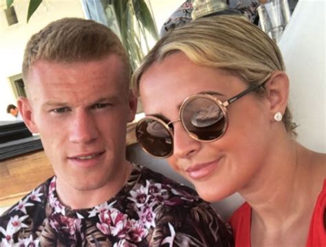 James McClean enjoys stunning family holiday in Greece - VIP Magazine