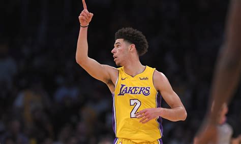 Cómo juega Lonzo Ball, el futuro inmediato de los Lakers