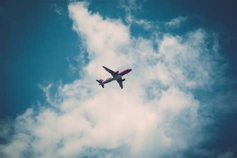 Free Images : wing, cloud, sky, flying, airplane, plane, vehicle ...