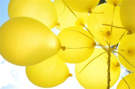 My Yellow Balloons | Yellow balloons, Balloons, Valentines day party