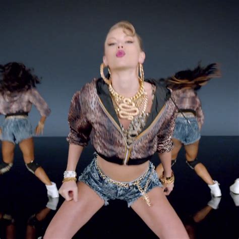 Taylor Swift "Shake It Off" Music Video | POPSUGAR Entertainment