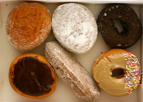 Six Donuts | Six fresh Dunkin Donuts | Rene Schwietzke | Flickr