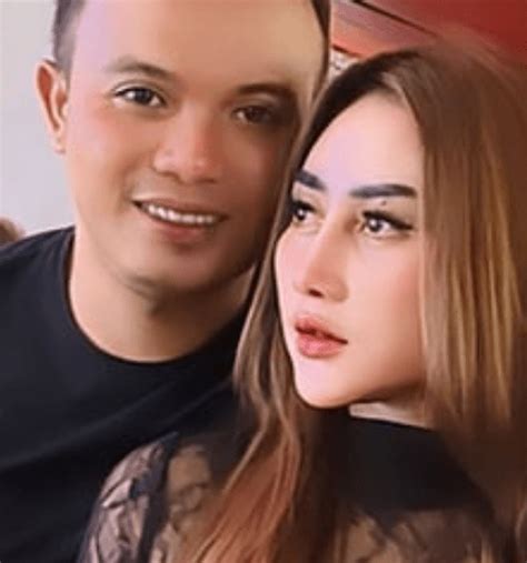 Luluk Nuril: Who Is She? Explored Viral Video And Istri Polisi Leaked ...