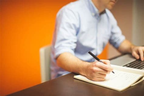 5 Tips to Improve Your Business Writing Skills